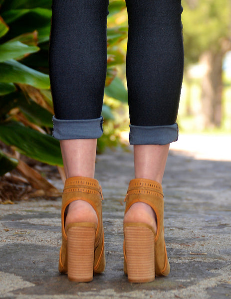 Women's Fashion Suede Peep Open Toe Booties-Camel